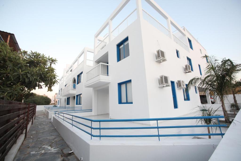 Aphentrika Apartments Protaras Quarto foto
